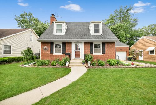 18148 State Line Ave, Lansing, IL, 60438-2401 | Card Image