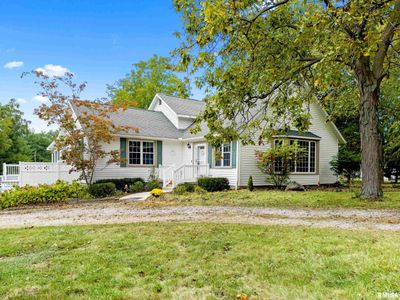 1260 Woodland Knolls Road, House other with 3 bedrooms, 2 bathrooms and null parking in Metamora IL | Image 1