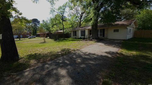 102 King Arthur Ct, Hot Springs, AR, 71913-2608 | Card Image