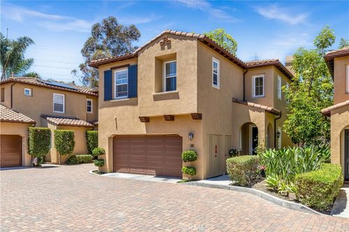 122 Paseo Vis, San Clemente, CA, 92673 | Card Image