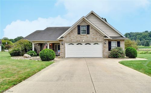 5232 Oriole Ct, Millersburg, OH, 44654-9250 | Card Image