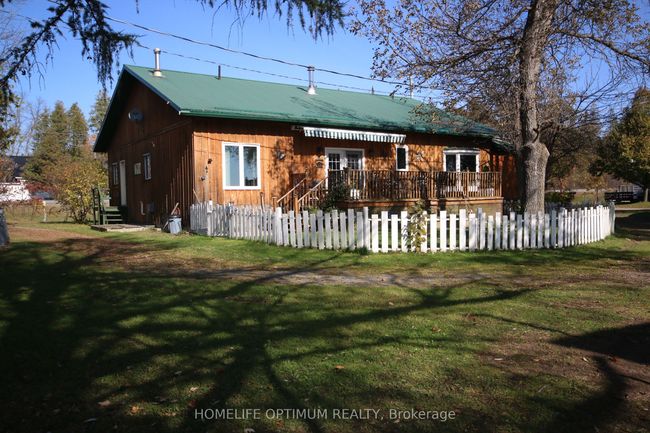 13613 Highway 60, Home with 0 bedrooms, 17 bathrooms and null parking in Golden Lake ON | Image 29