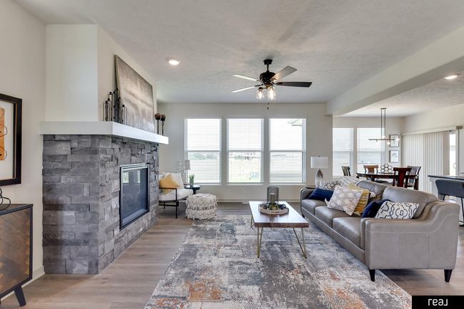 5413 N 191 St St, House other with 4 bedrooms, 4 bathrooms and 3 parking in Elkhorn NE | Image 8