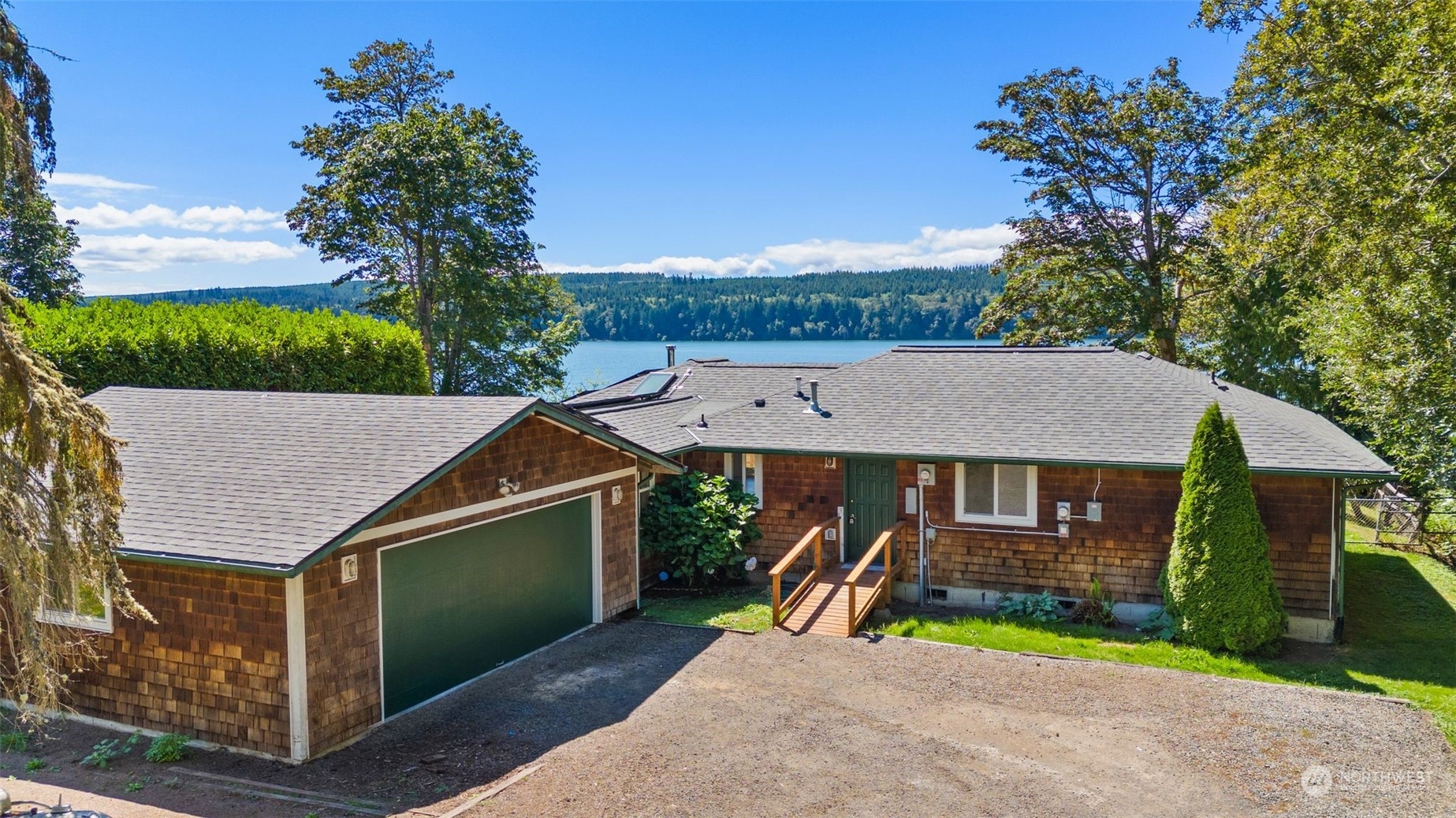 Gamble Pl, Kingston, WA 98346