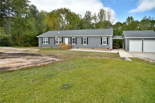 130 Boyd Dr, Travelers Rest, SC, 29690-8362 | Card Image