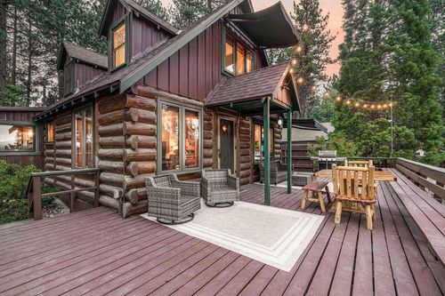 579 Echo Ln, Big Bear Lake, CA, 92315-9556 | Card Image