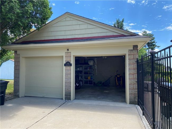 1138 Middle Rd, House other with 4 bedrooms, 3 bathrooms and 2 parking in Glenshaw PA | Image 25