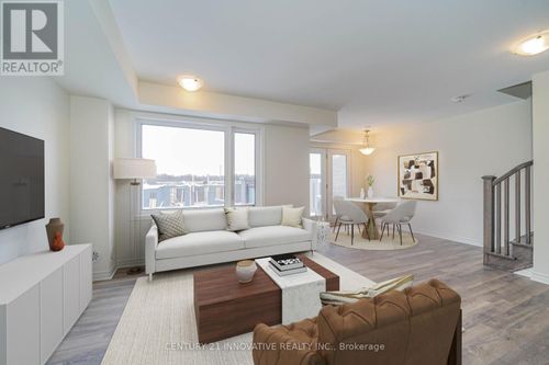 3325 Promenade Thunderbird, Pickering, ON, L1X0N4 | Card Image