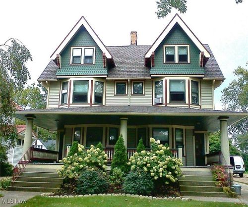 1439 W Clifton Blvd, Lakewood, OH, 44107-3308 | Card Image