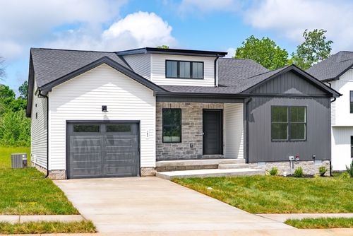 182 Dewberry Ct, Clarksville, TN, 37042-1274 | Card Image