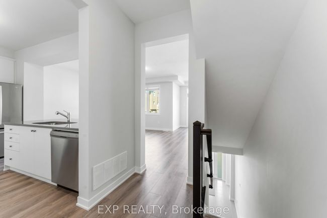 322 Olivenite Pvt, House attached with 2 bedrooms, 2 bathrooms and 2 parking in Nepean ON | Image 10