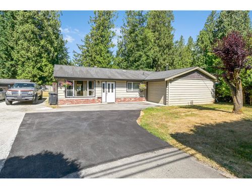 4323 200 St, Langley, BC, V3A1L2 | Card Image