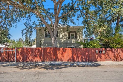 197 Nottingham Ave, Redwood City, CA, 94063 | Card Image