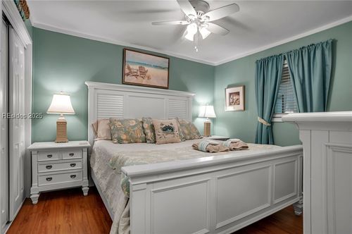 119-40 Folly Field Rd, Hilton Head Island, SC, 29928-6801 | Card Image