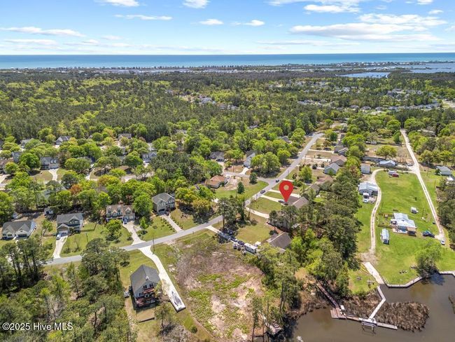 309 Chadwick Shores Dr, House other with 3 bedrooms, 4 bathrooms and 2 parking in Sneads Ferry NC | Image 56