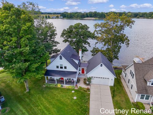 6335 Meta Dr, Coral, MI, 49322-9775 | Card Image