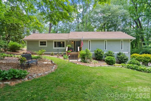 16 Chipping Green Dr, Arden, NC, 28704-2610 | Card Image