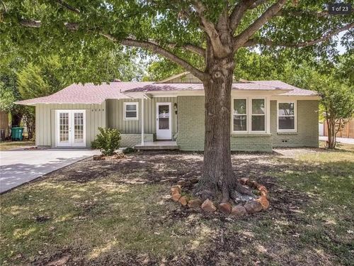 4009 Acacia St, Fort Worth, TX, 76109-4563 | Card Image