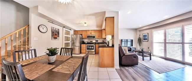 9 - 174 Highbury Dr, Townhouse with 3 bedrooms, 2 bathrooms and 2 parking in Stoney Creek ON | Image 4