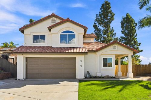 313 Paseo Marguerita, Vista, CA, 92084-2560 | Card Image