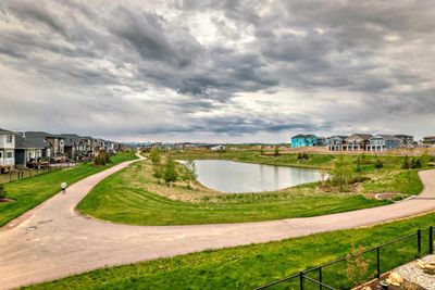 108 Threepoint Cove, House detached with 3 bedrooms, 2 bathrooms and 4 parking in Okotoks AB | Image 2