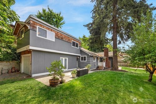 17806 83rd Pl Ne, Kenmore, WA, 98028-1815 | Card Image