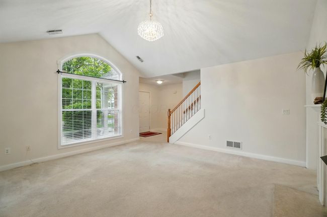 1131 Overlook Ct, Condo with 3 bedrooms, 3 bathrooms and null parking in Pickerington OH | Image 9