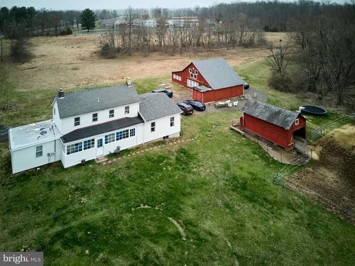 19 Thatcher Rd, FRENCHTOWN, NJ, 08825-3603 | Card Image