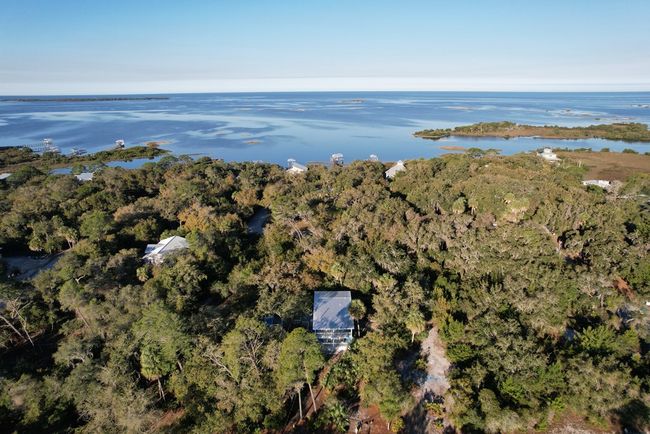 12530 Merle Ave, House other with 4 bedrooms, 3 bathrooms and 1 parking in CEDAR KEY FL | Image 41