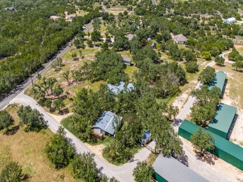 3607 Crawford Rd, Spicewood, TX, 78669-6412 | Card Image