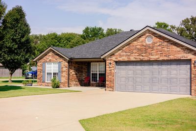 6040 Whitecliff Drive, House other with 4 bedrooms, 2 bathrooms and null parking in Jonesboro AR | Image 2