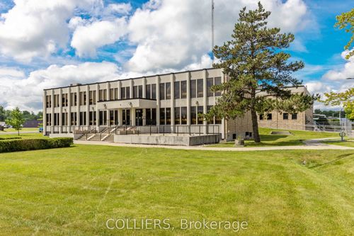 102-22 Slack Road, Tanglewood - Grenfell Glen - Pineglen, ON, K2B0B7 | Card Image