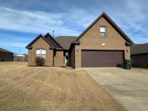 107 Emma Dr, Brookland, AR, 72417-9061 | Card Image