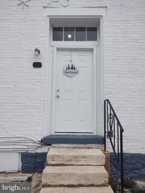 3b-3 N Main St, KEEDYSVILLE, MD, 21756-1337 | Card Image