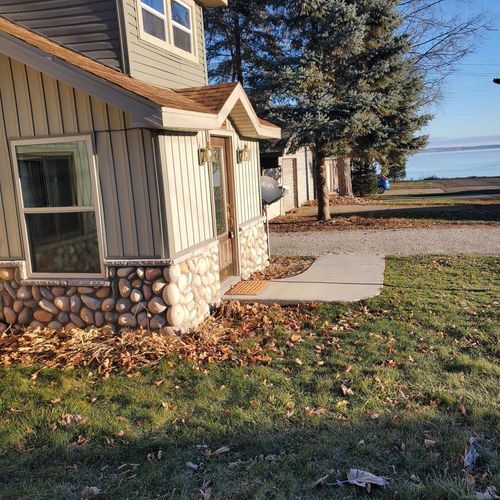 113 Wells St, Houghton Lake Heights, MI, 48630-5086 | Card Image