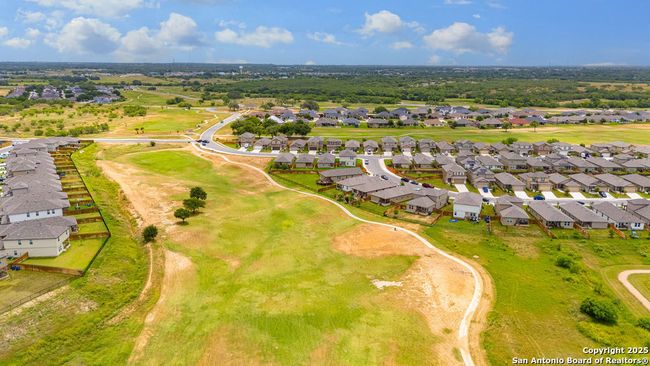 489 Middle Green Loop, House other with 3 bedrooms, 2 bathrooms and null parking in Floresville TX | Image 21
