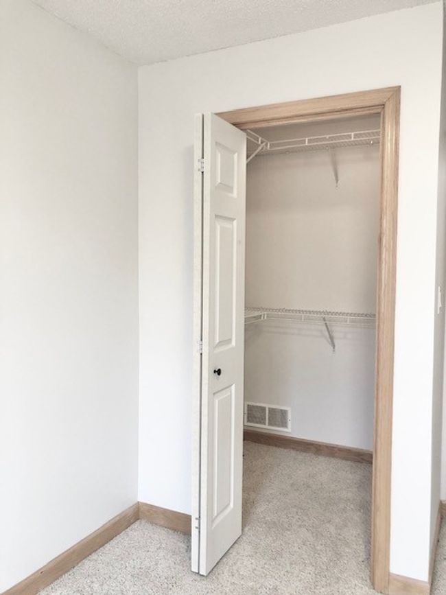 UNIT-1304 - 811 Burr Oaks Dr, Condo with 2 bedrooms, 3 bathrooms and null parking in West Des Moines IA | Image 7