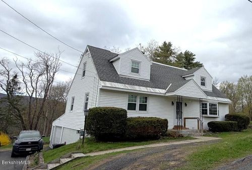 263 Walker St, North Adams, MA, 01247-2868 | Card Image