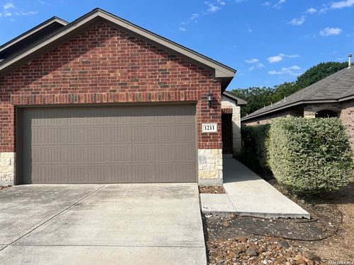 1211 Old Fm 306, New Braunfels, TX, 78130-3052 | Card Image