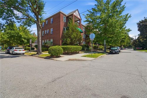a4-940 W Princess Anne Rd, Norfolk, VA, 23507-1241 | Card Image