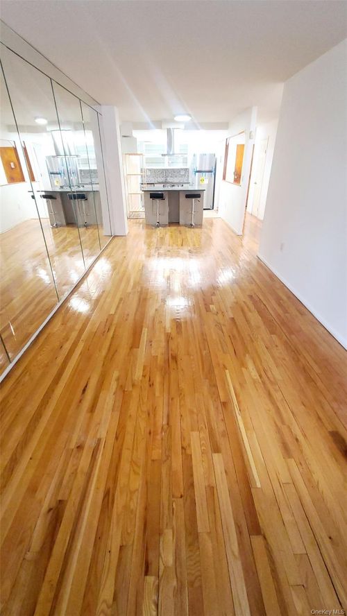 apt-1-101-20 67th Dr, Forest Hills, NY, 11375-2785 | Card Image