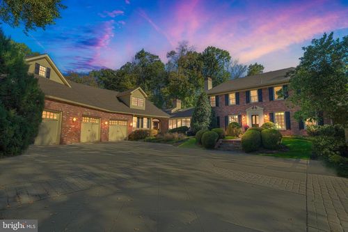 1513 Sumneytown Pike, AMBLER, PA, 19002-1704 | Card Image