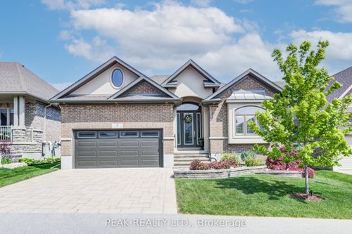 8 Loganville Lane, New Hamburg, ON, N3A0G2 | Card Image
