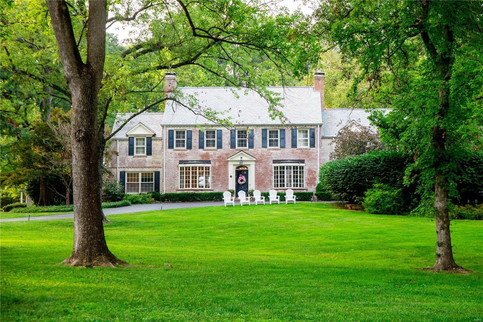 Countryside Ln, Saint Louis, MO 63131