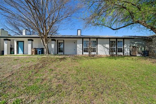 b-4900 E Stassney Ln, Austin, TX, 78744-3793 | Card Image