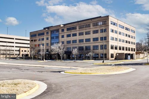 220-1860 Town Center Drive, Reston, VA, 20190 | Card Image
