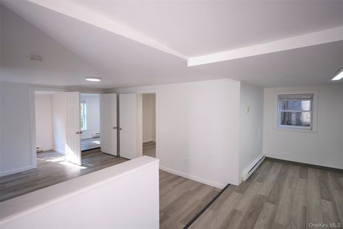 apt-1-73 E Main St, Beacon, NY, 12508-3485 | Card Image