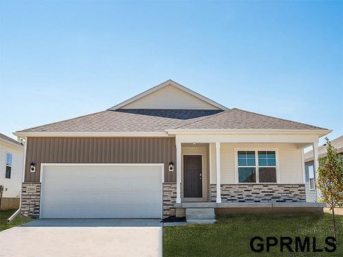 12927 S 67th St, Papillion, NE, 68133-2356 | Card Image