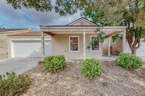 10728 Hatch Dr Nw, Albuquerque, NM, 87114-5779 | Card Image