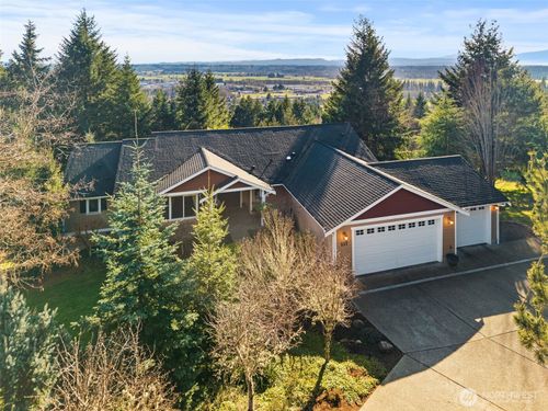 117 Briarwood Ct, Chehalis, WA, 98532-8527 | Card Image